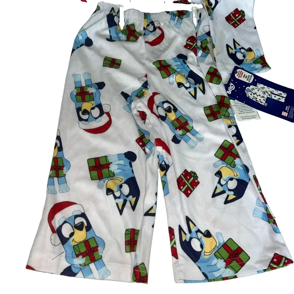 Bluey 2 Piece Holiday Pajama Set | Size 2T | BBC Studios